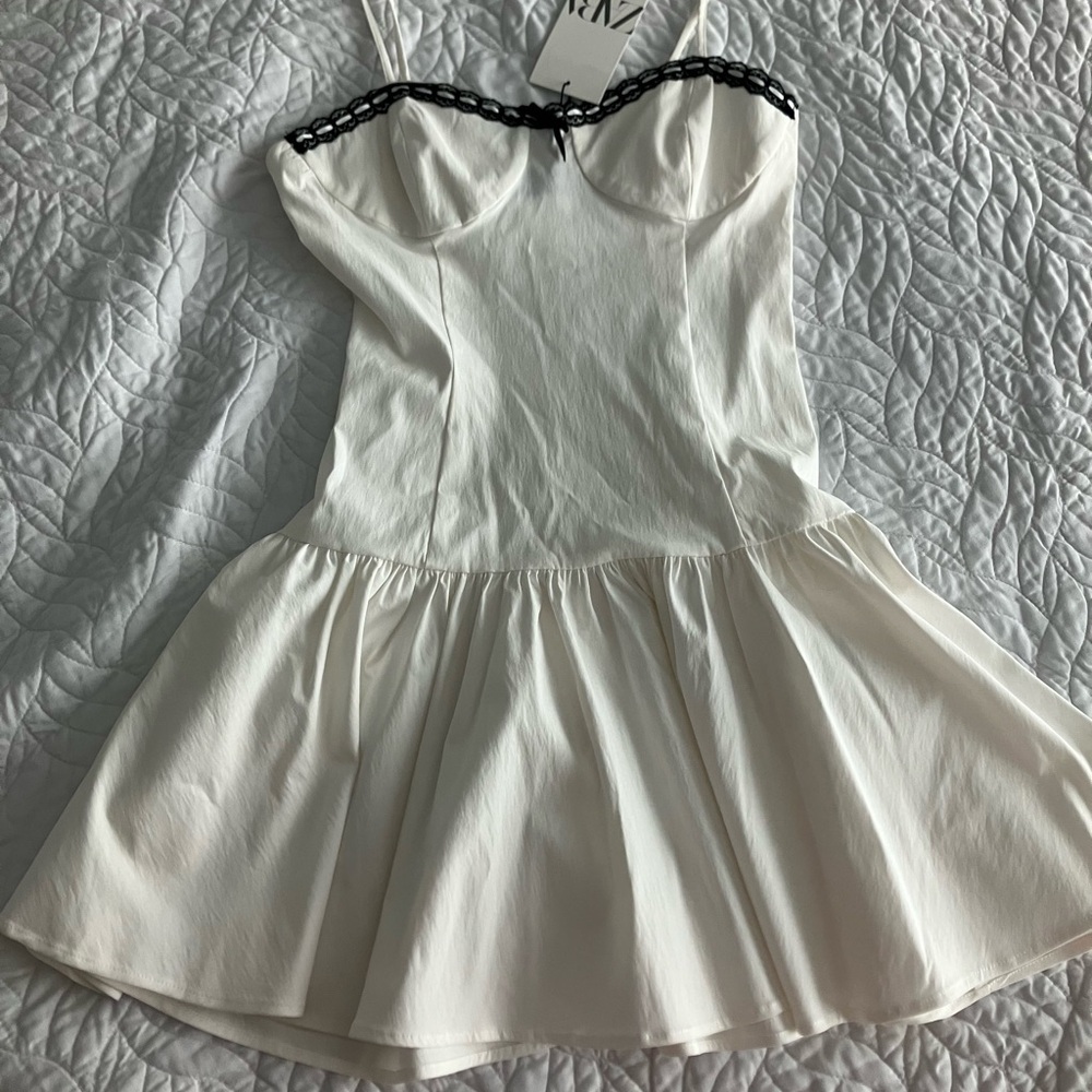 Zara white mini dress with lace detail and bow- sold out everywhere